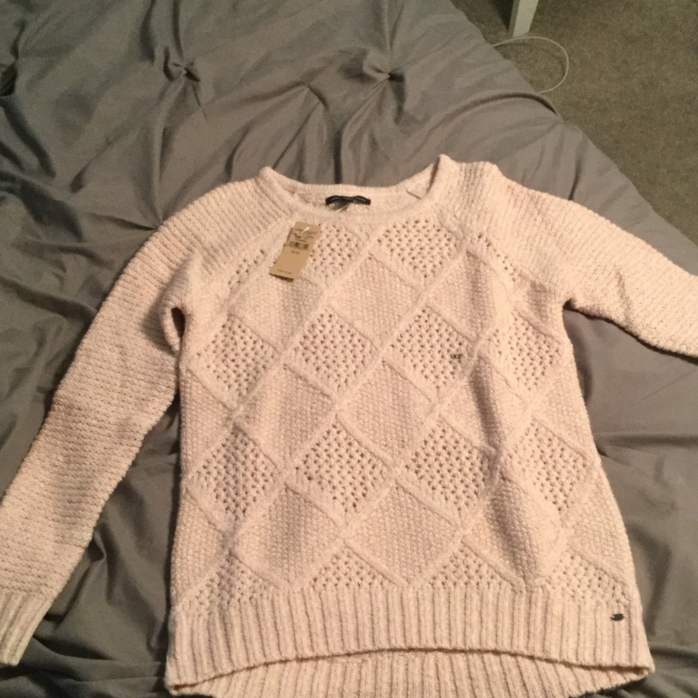 American Eagle Pink sweater