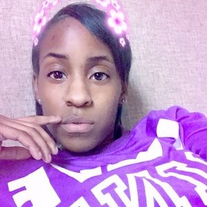 Meet your Posher, Cierra