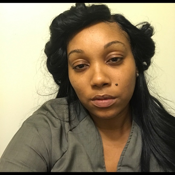 Meet your Posher, Rushelle - Picture 1 of 1