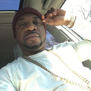 Meet your Posher, Dee