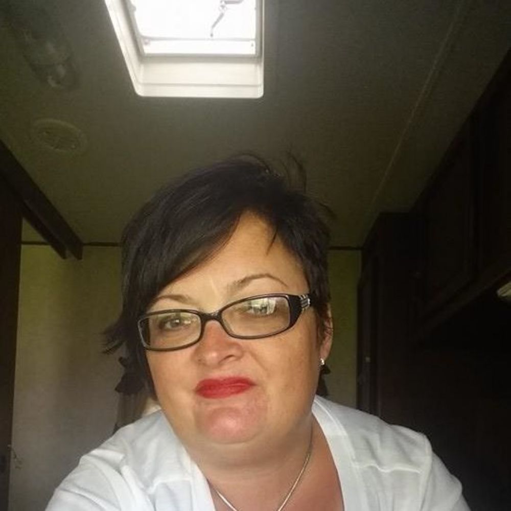 Meet your Posher, Paula