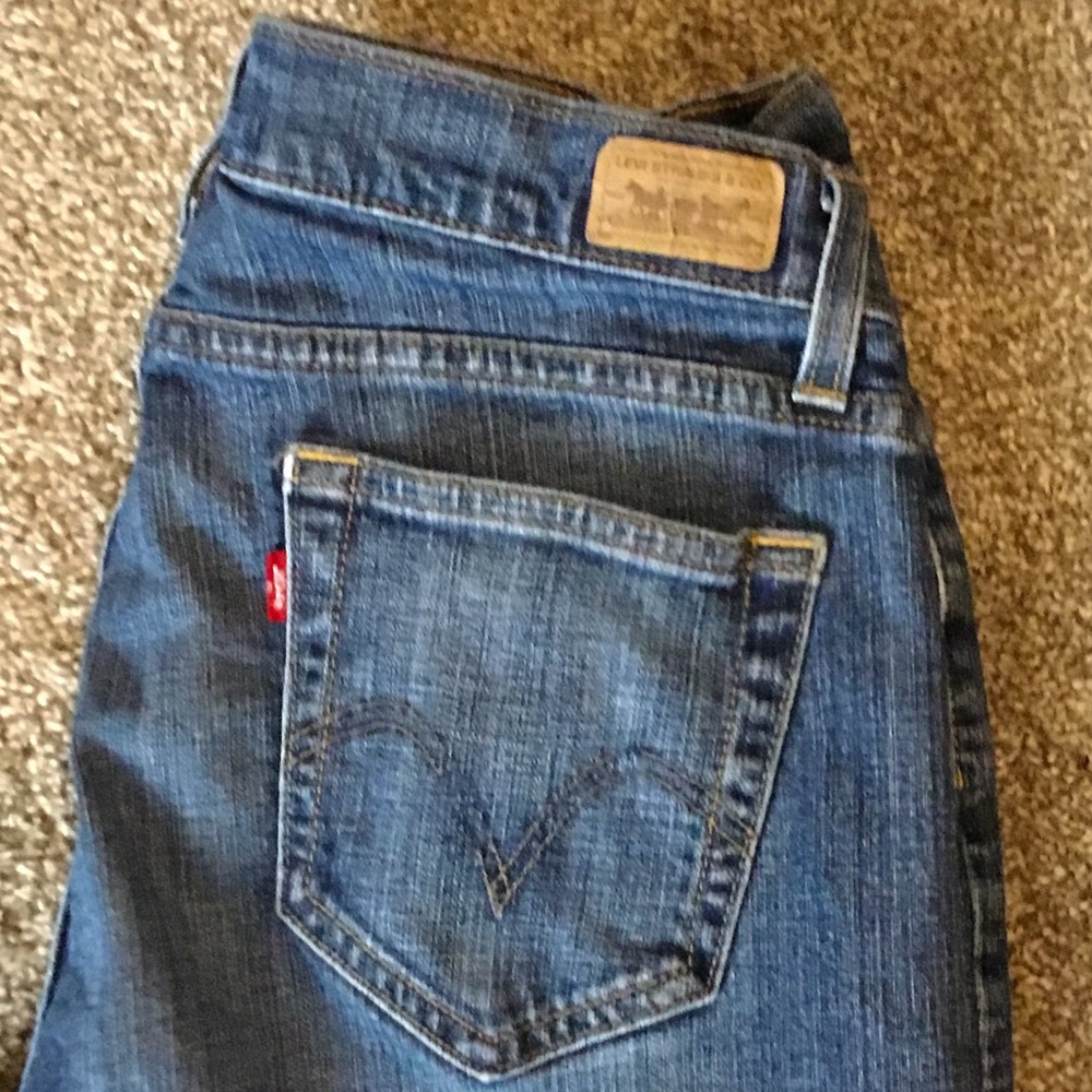 Levi's Pre-loved 529 Curvy Fit Jeans 🌷