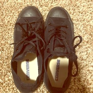Black converse