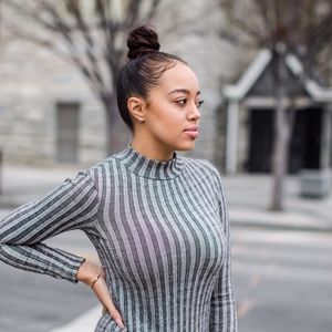 Meet your Posher, Myia