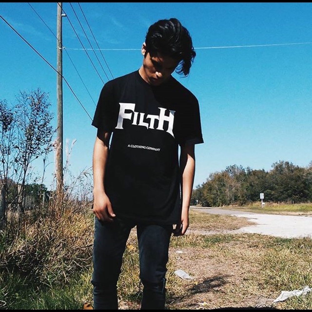 FilthyT-shirts!