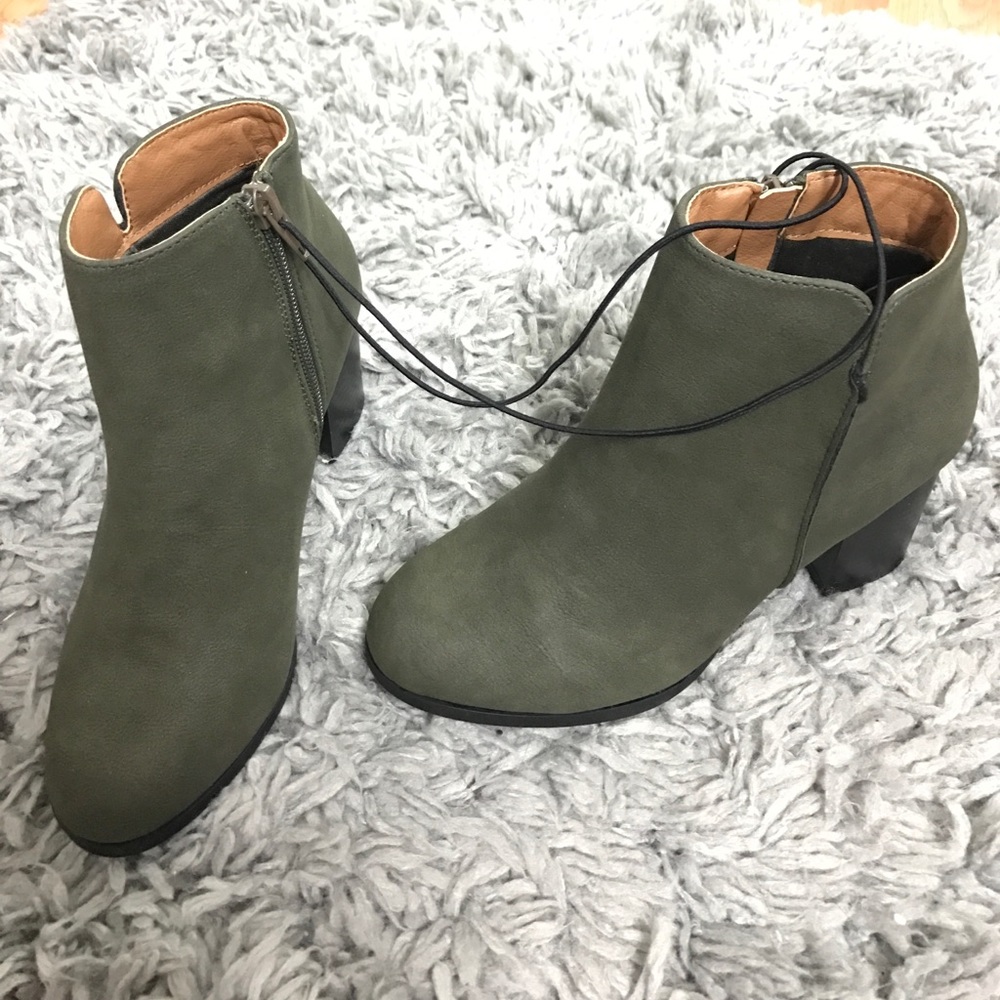 Booties (Never Worn) Olive green