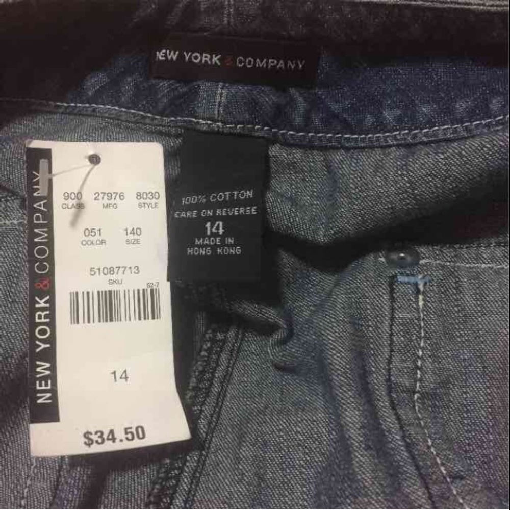 NWT New York & Company Jeans - Picture 2 of 2