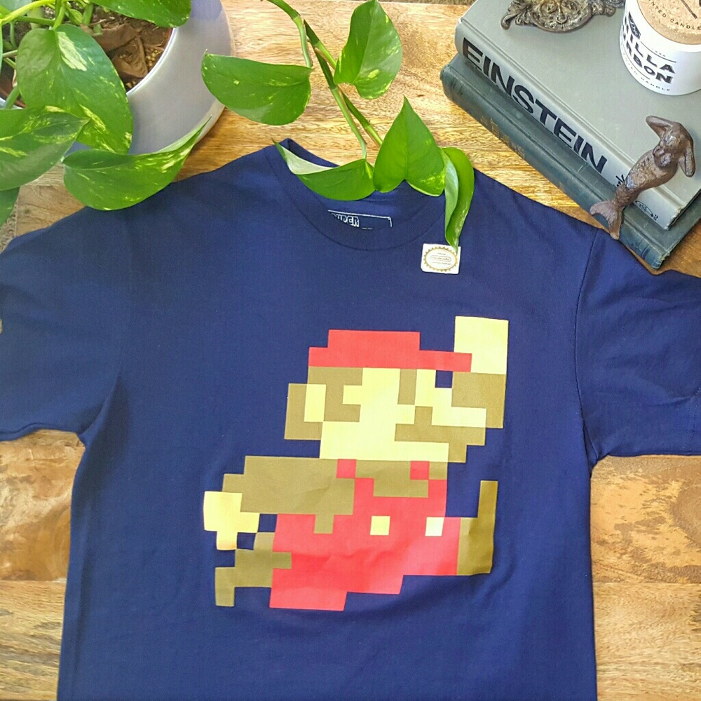 ⛔SOLD⛔ Mario pixel shirt