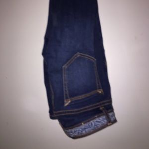 New never worn is jeans