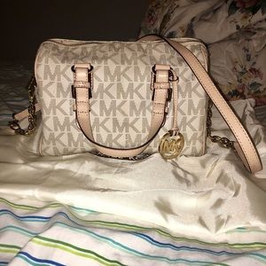 Michael Kors Classic Print Handbag