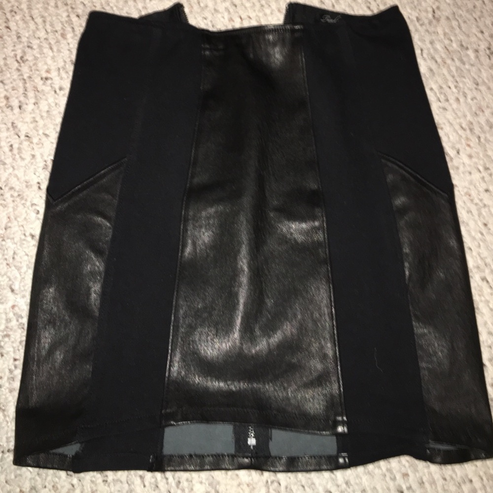 Leather panel skirt