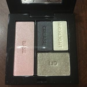 VS Eye Shadow Quad