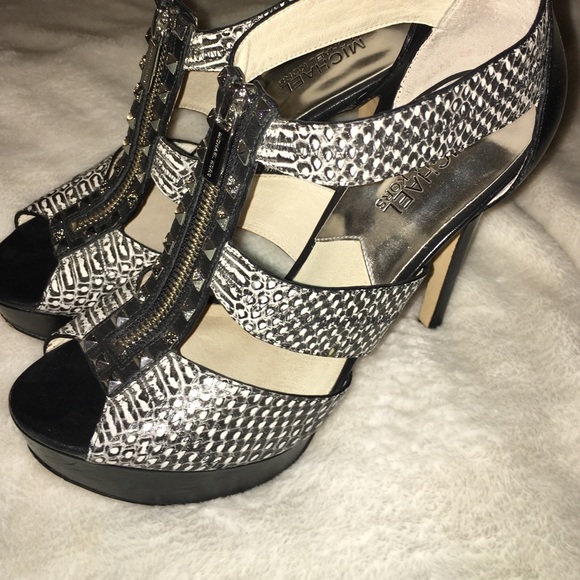Michael Kora heels - Picture 2 of 4