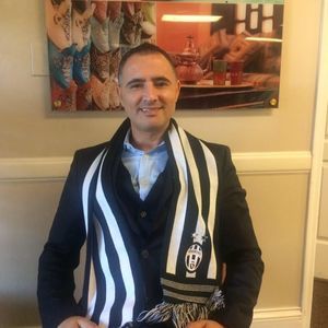 Meet your Posher, Noureddine