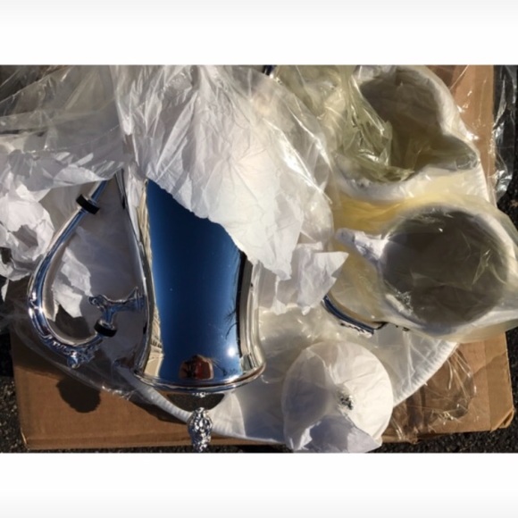 Various - Picture 1 of 8