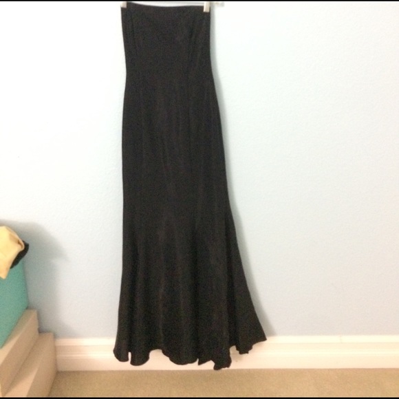 00 black shimmery mermaid gown - Picture 2 of 4