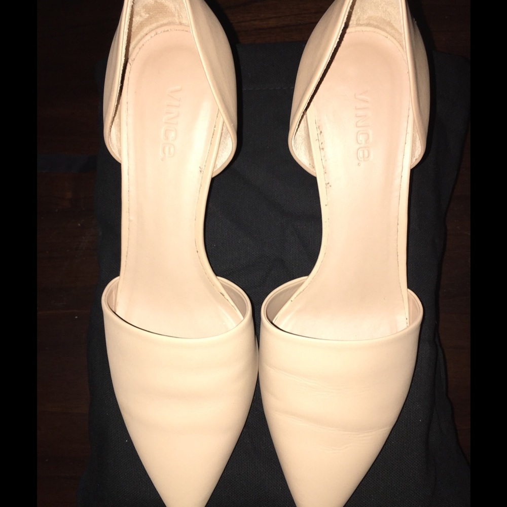 Vince Aurelian d' Orsay Pump in Cappuccino