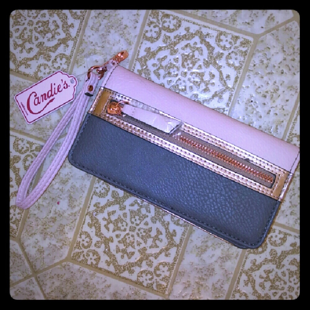 Candie's Clutch