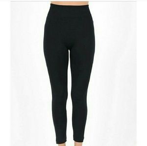 NWT Plus Size Black High Waisted Leggings