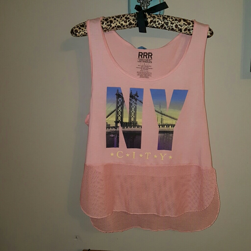 RRR Los Angeles peach muscle shirt large N Y City