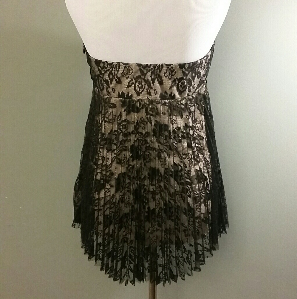 Alexia Admor dressy halter top - Picture 2 of 3