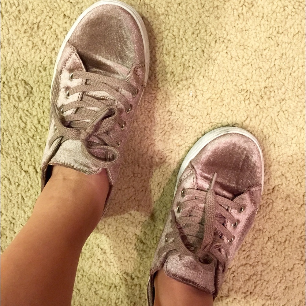 NEW! velvet taupe color sneakers - Picture 1 of 3