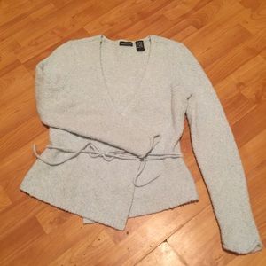 VS Wrap sweater