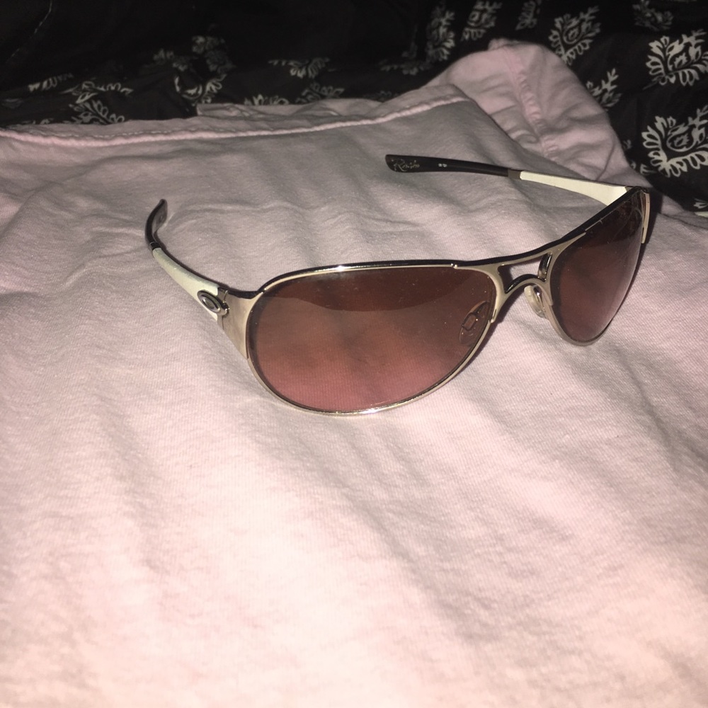 Women's Oakleys