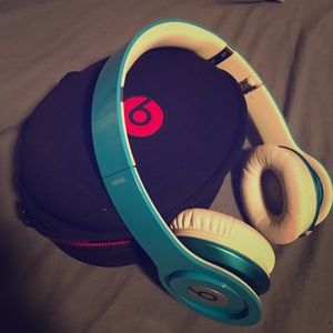 Beats by Dre Solo HD Headphones (Smartie Blue)