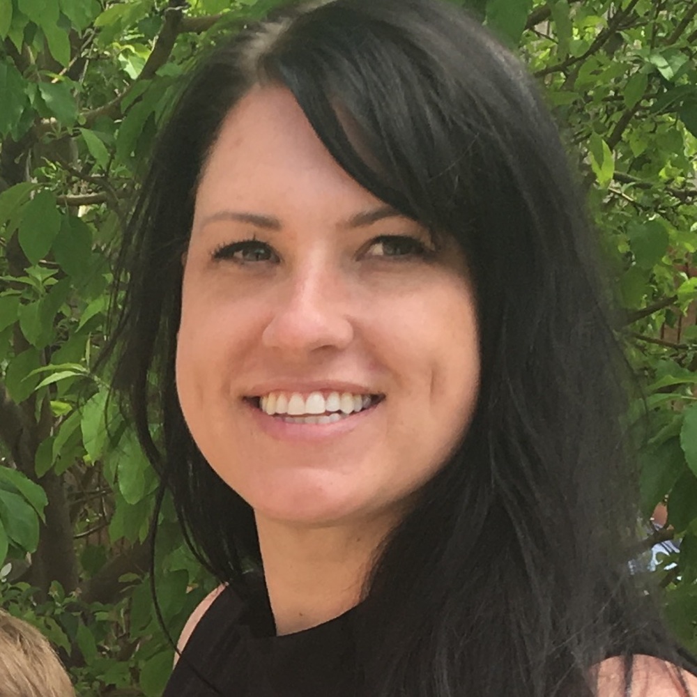 Meet your Posher, Lisa