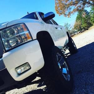 Meet your Posher, Lathan