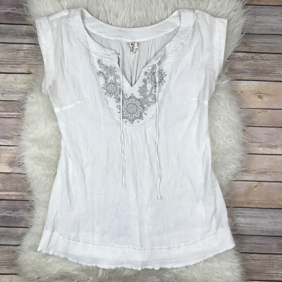 Anthropologie Tops - Anthropologie Floreat Embroidered Peasant Tunic