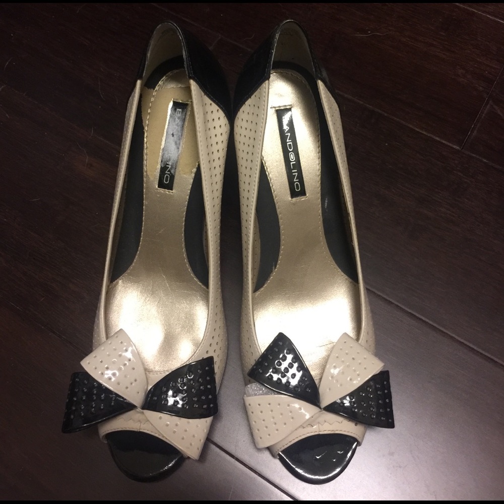 Bandolino brand new bow peep toes