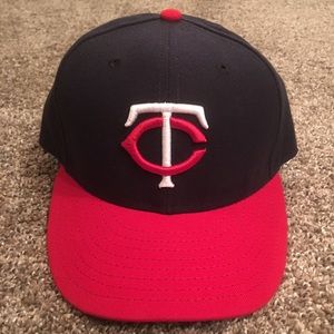 Twins Hat. Brand new!