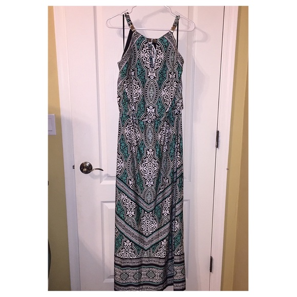 🔴SOLD🔴White House Black Market Maxi Dress - Picture 2 of 5