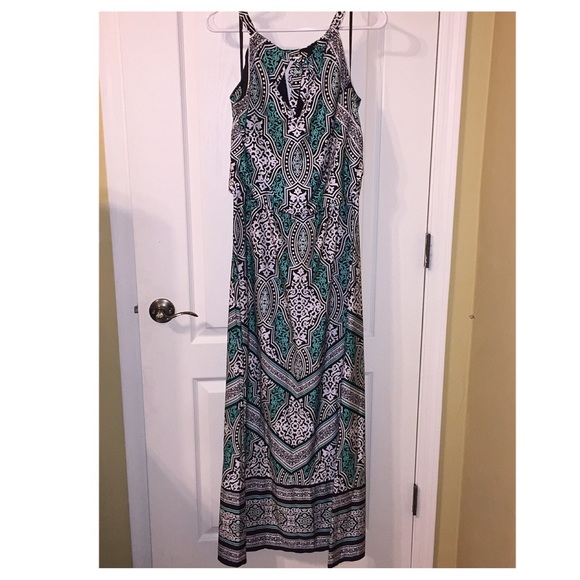 🔴SOLD🔴White House Black Market Maxi Dress - Picture 3 of 5