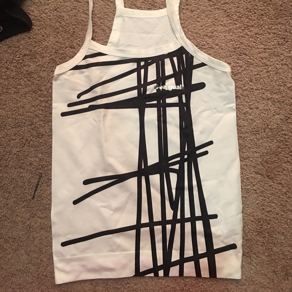 Desigual Athletic shirt unworn