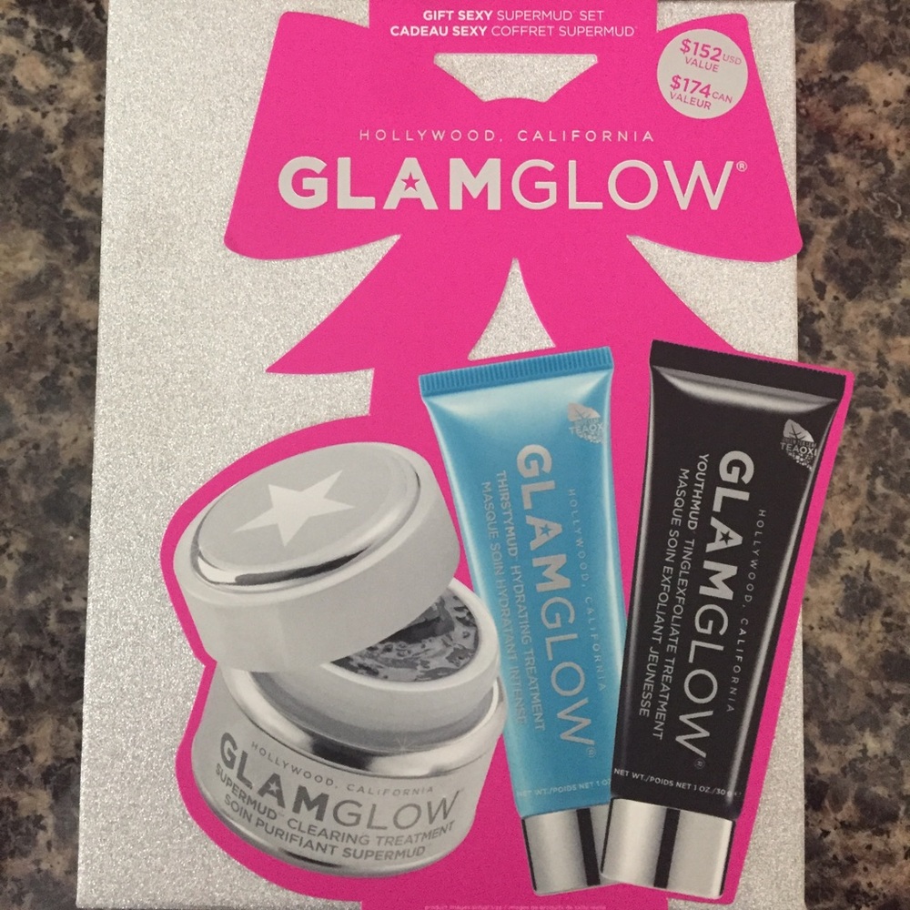 Limited edition Glamglow set