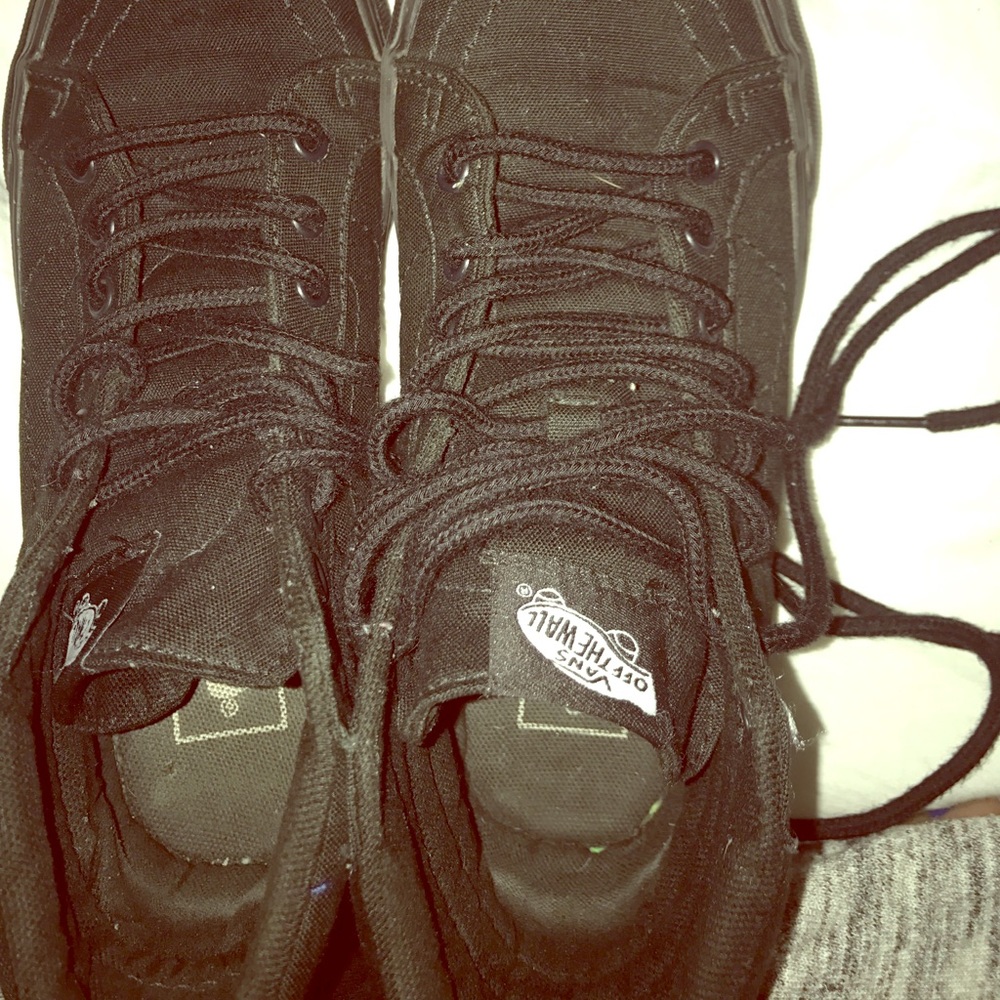 Black Vans
