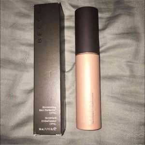 Becca shimmering skin perfector in opal