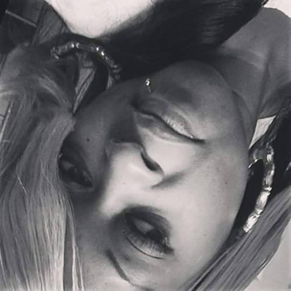 Meet your Posher, Shelovesme