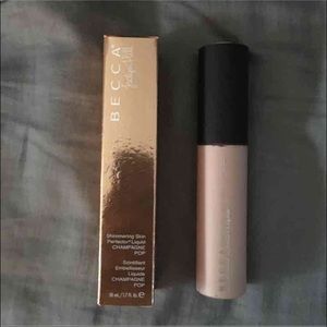 Becca shimmering skin perfector in champagne pop