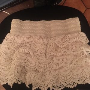 White lace shorts