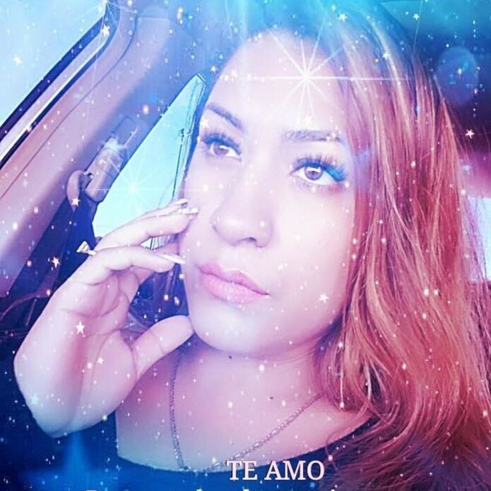 Meet your Posher, Lissett