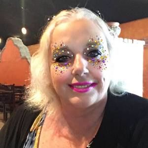 Meet your Posher, Tina