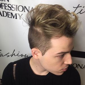 Meet your Posher, Nathan