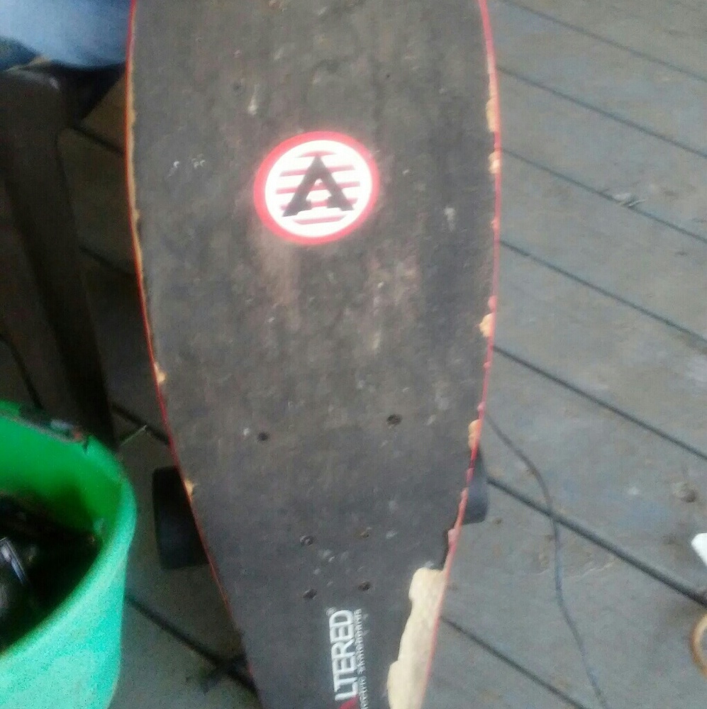 Eletric skateboard