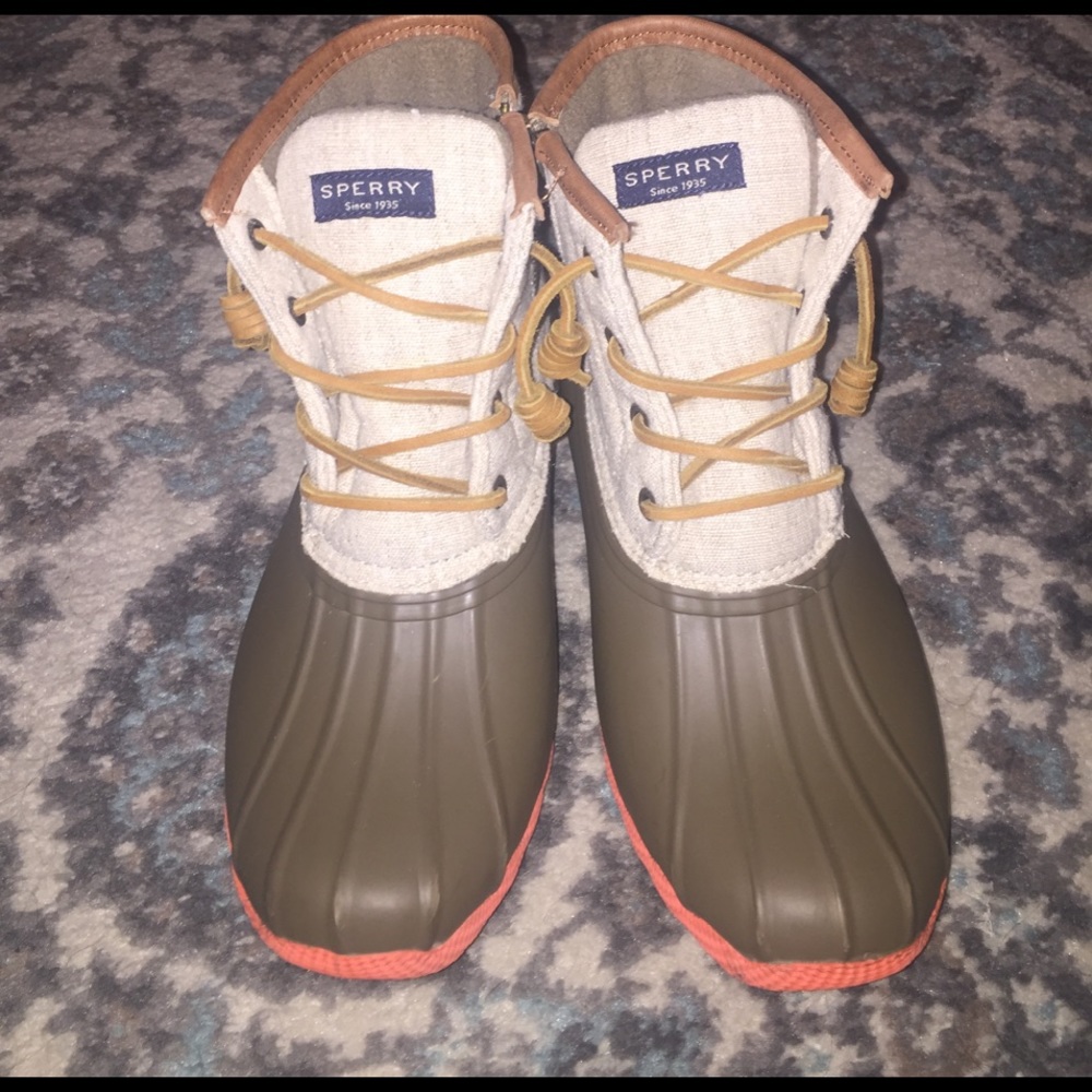 Sperry waterproof rubber boots.