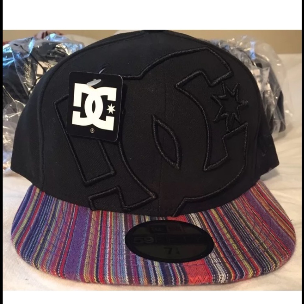 DC SHOES Black New Era 59FIFTY Fitted Hat Cap NWT