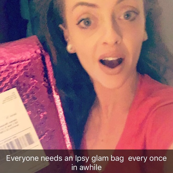 Meet your Posher, Kathleen - Picture 4 of 4